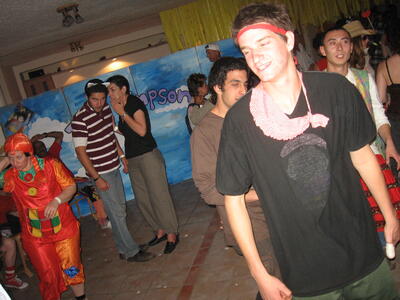 פורים 2008